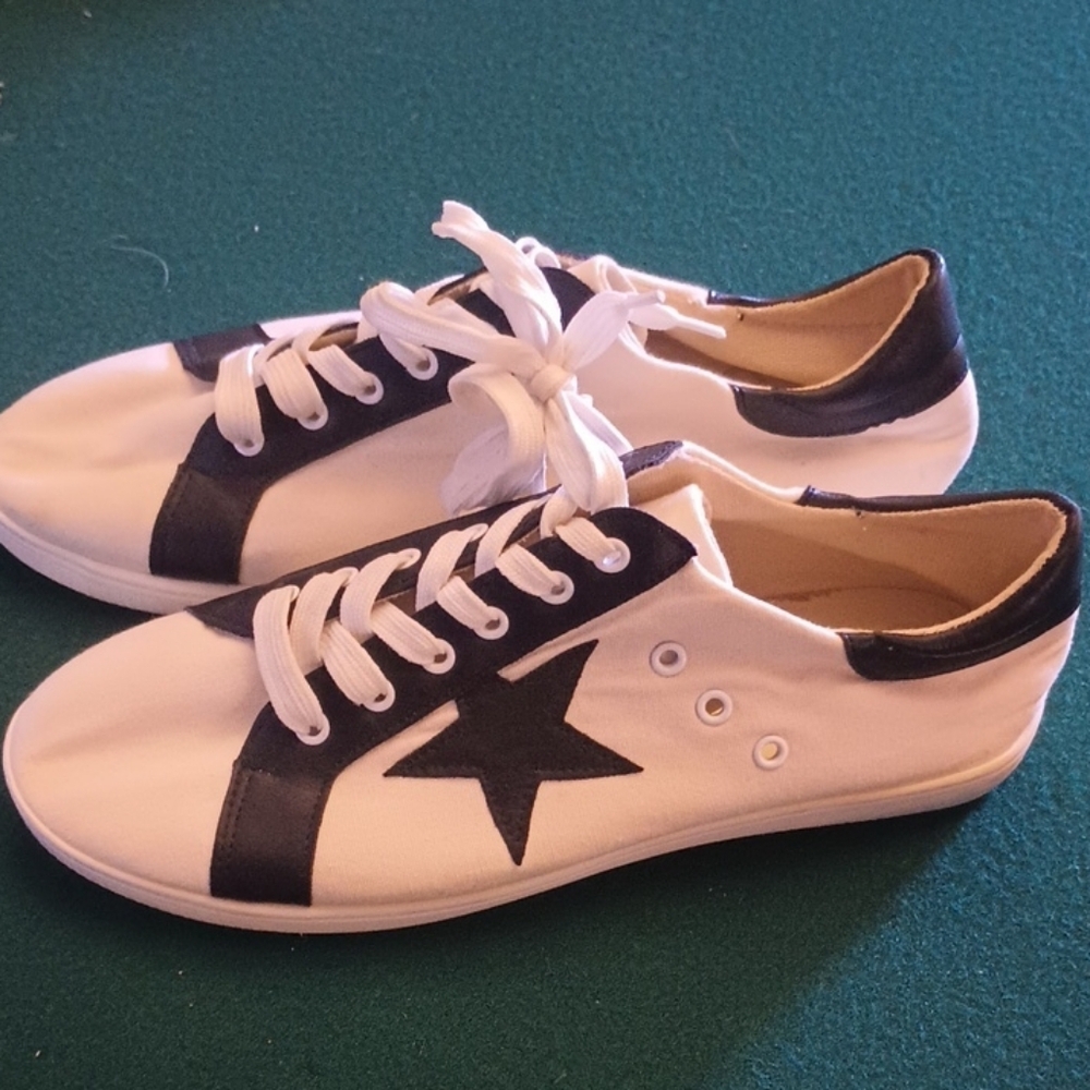 CCOCCI Black and White Women's Sneakers